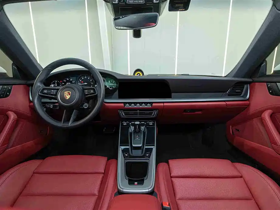 Porsche 911 2023 Carrera 3.0T фото 3