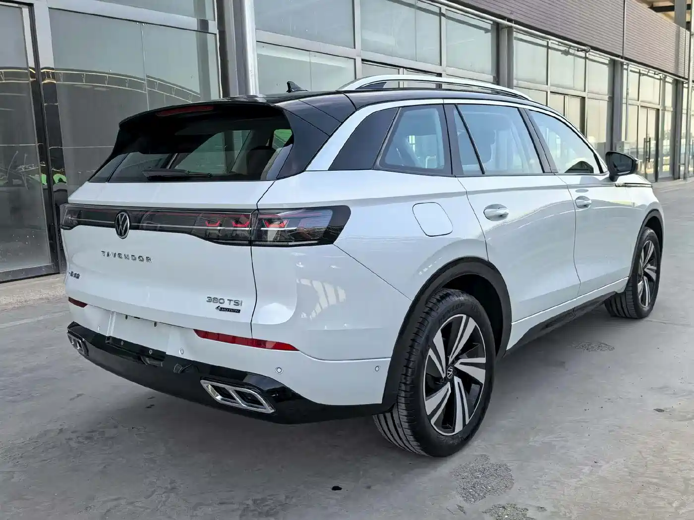Volkswagen Talagon 2023 380TSI 4WD R-Line Touring Edition фото 6