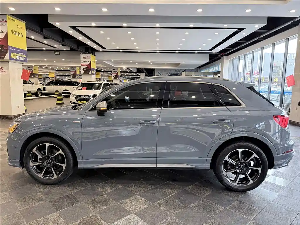 Audi Q3 2022 Model 40 TFSI RS Kit Speed Edition фото 9