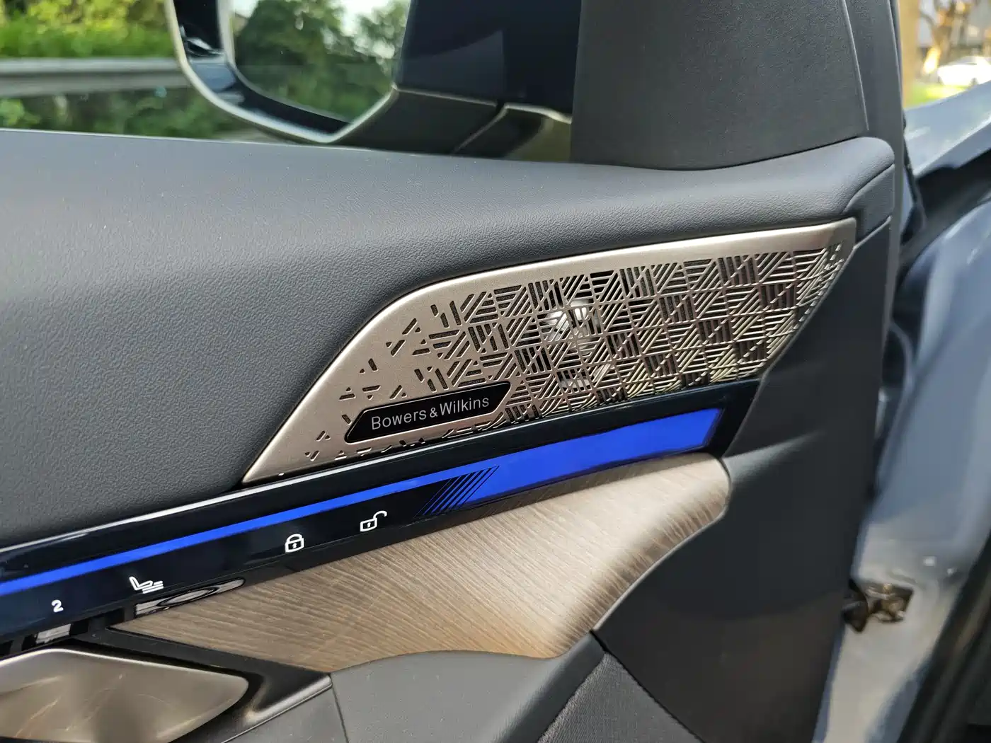 BMW 5 Series 2025 530Li Premium Luxury Package фото 20