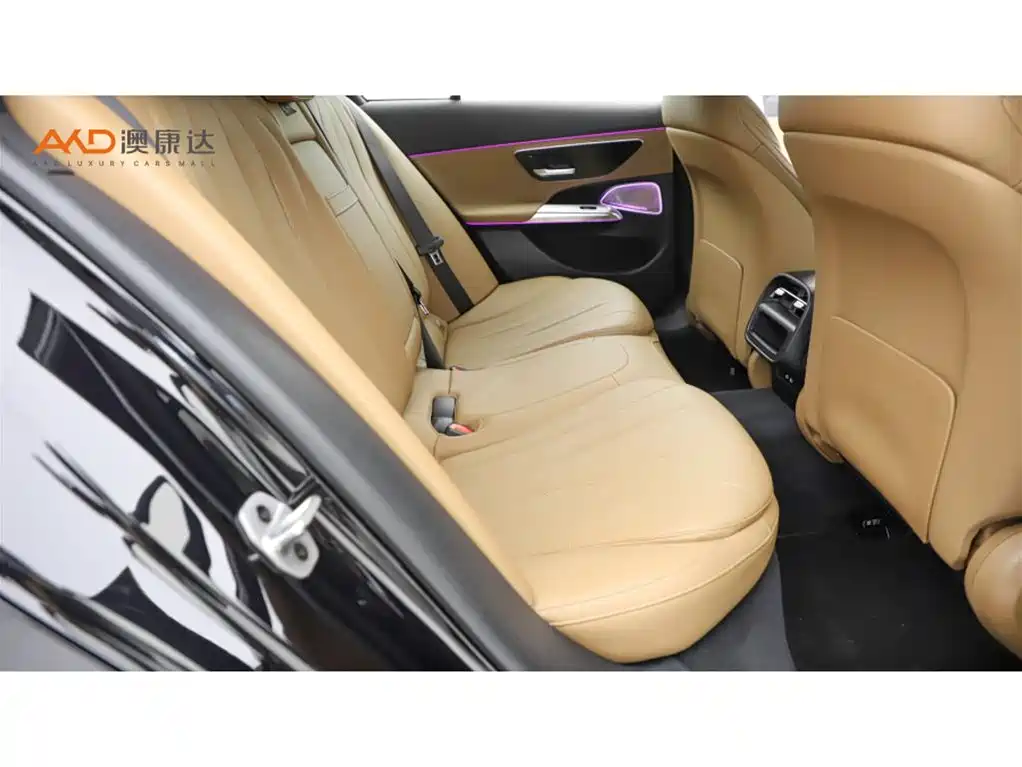 Mercedes-Benz E-Class 2023 E 260 L Sport фото 8
