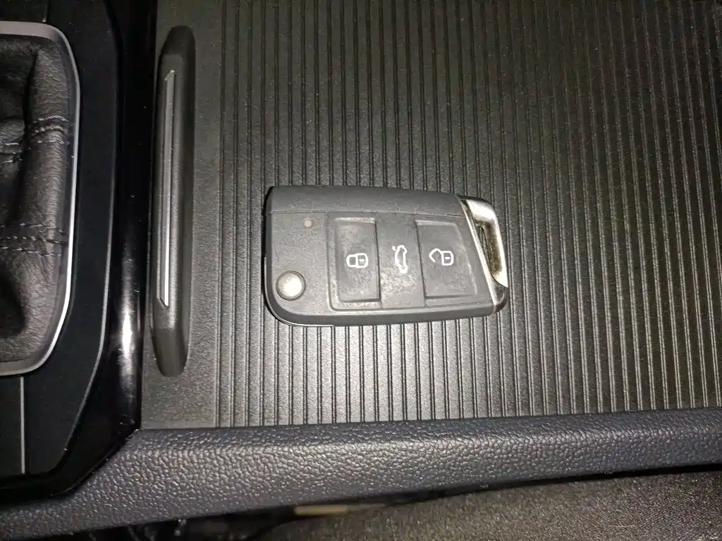 Volkswagen Sagitar 2023 280TSI DSG Beyond Lite фото 9