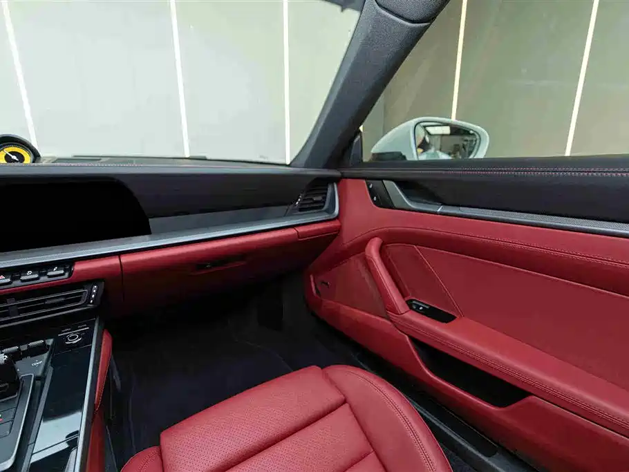Porsche 911 2023 Carrera 3.0T фото 5