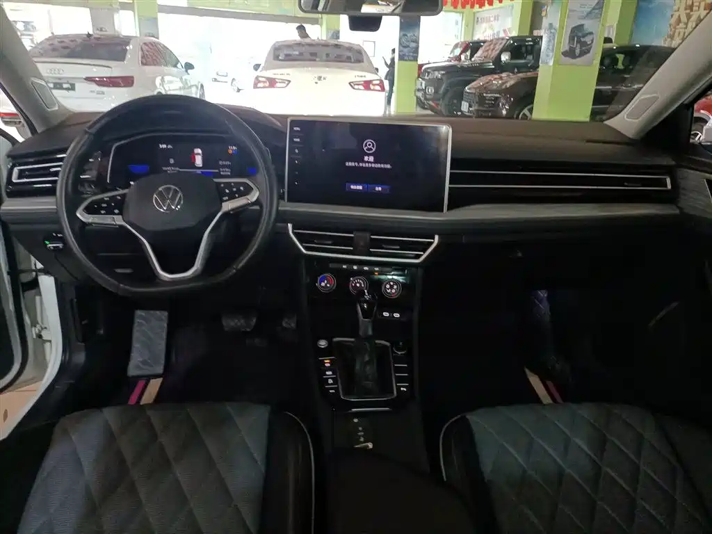 Volkswagen Sagitar 2023 280TSI DSG Beyond Lite фото 10