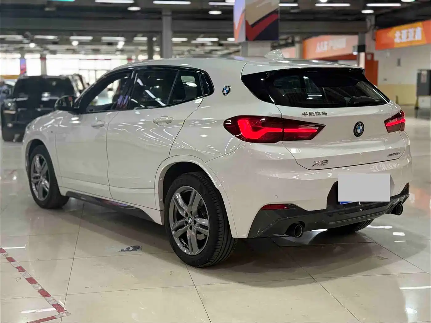 BMW X2 2023 sDrive25i M Sport Shadow Edition фото 18