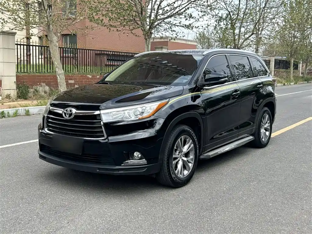Toyota Highlander 2015 2.0T AWD Elite Edition 7-seater фото 2