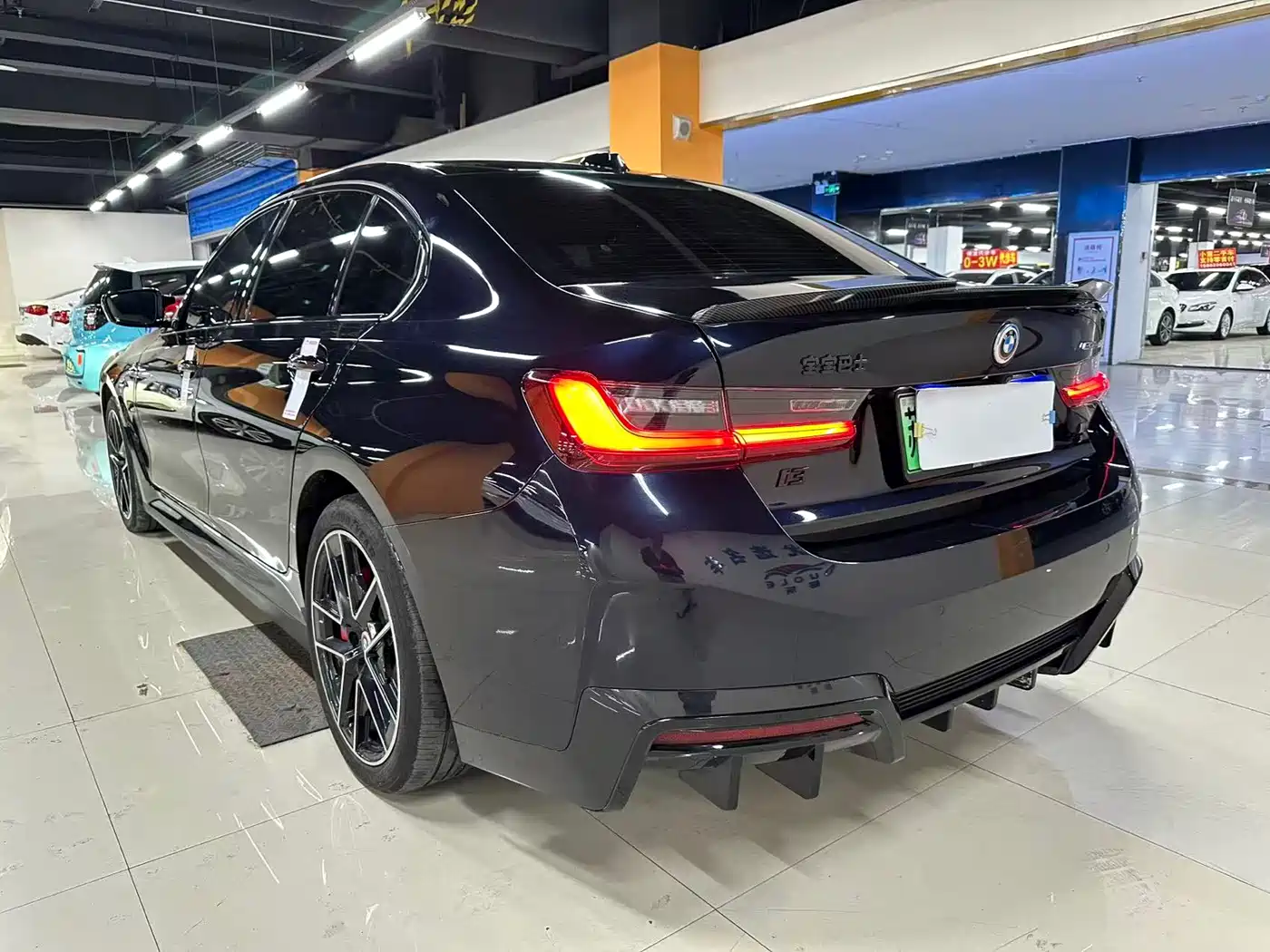 BMW i3 2024 eDrive 40 L Night Sport Package фото 8