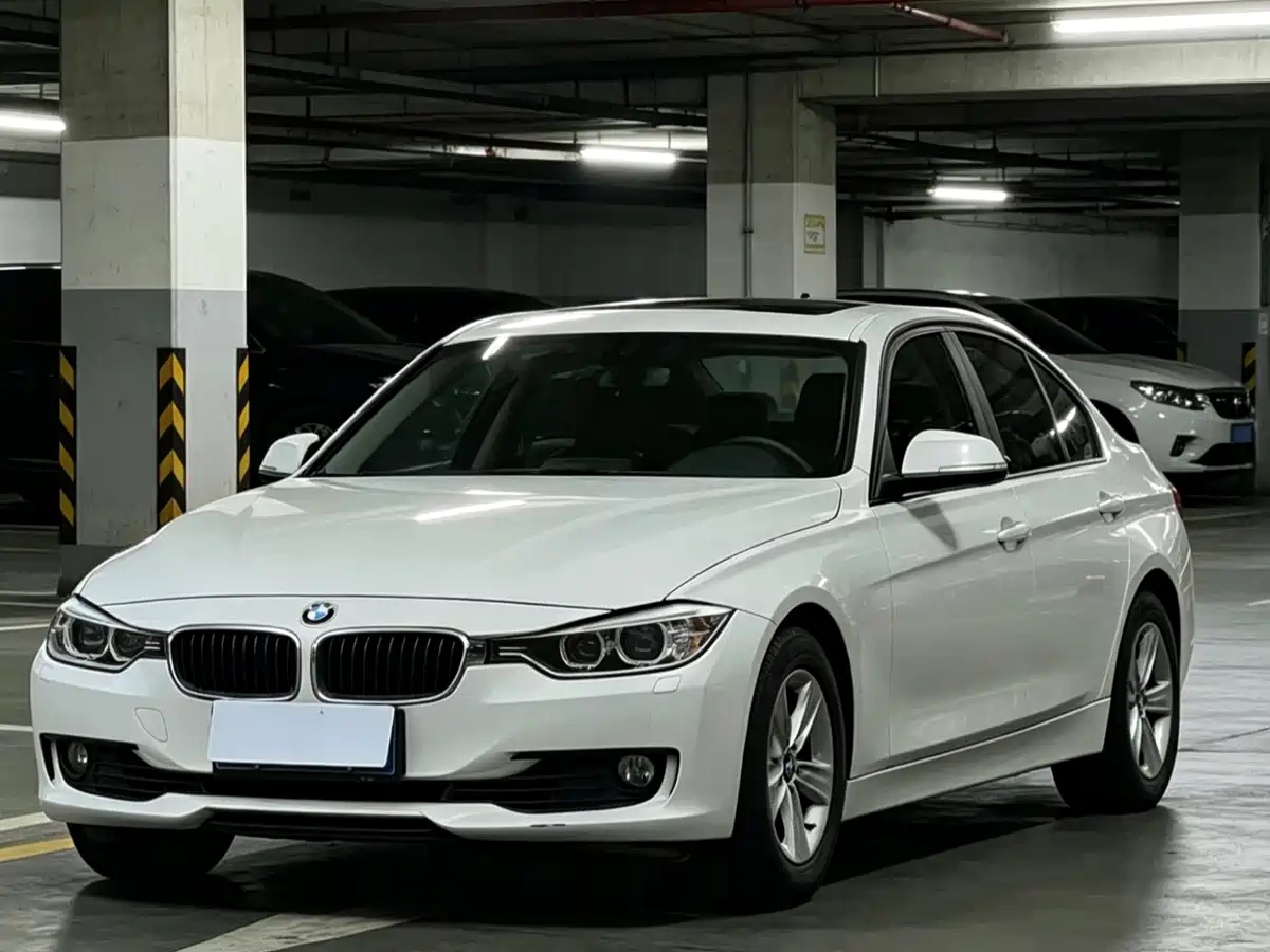 BMW 3 Series 2013 320i Fashion