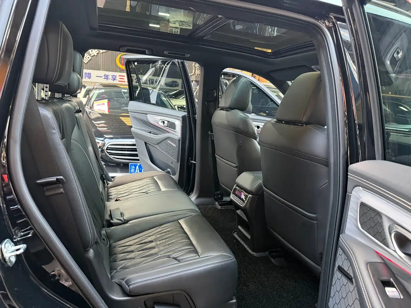 GAC Trumpchi Trumpchi GS8 2022 Pilot Series 2.0TGDI 2WD Luxury Smart Connect Edition (7-Seater) фото 17