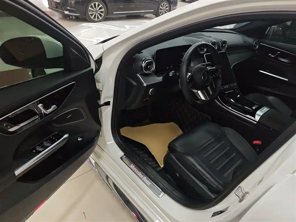 Mercedes-Benz C-Class 2022 Facelift C 260 L Sport фото 16