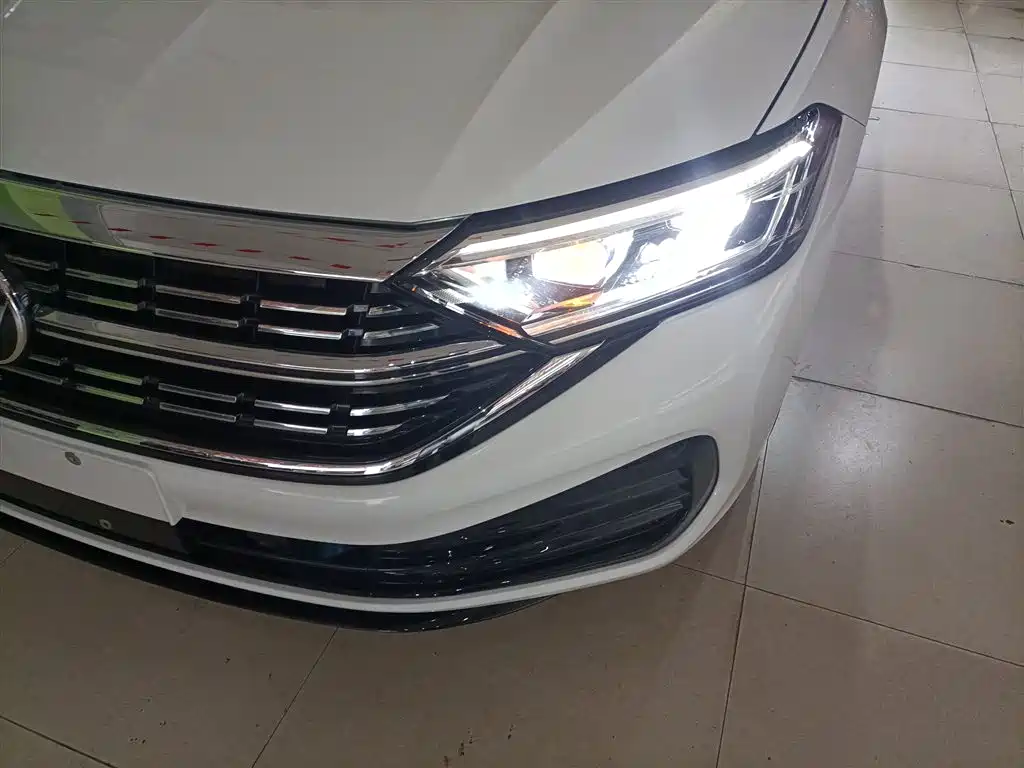 Volkswagen Sagitar 2023 280TSI DSG Beyond Lite фото 24