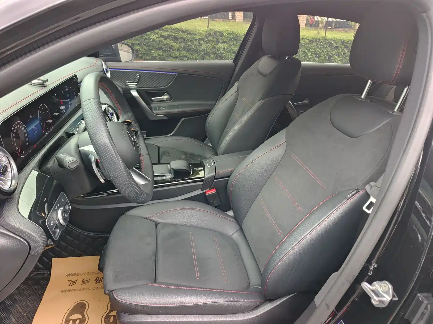 Mercedes-Benz A-Class 2024 A 200 L Fashion Edition фото 10