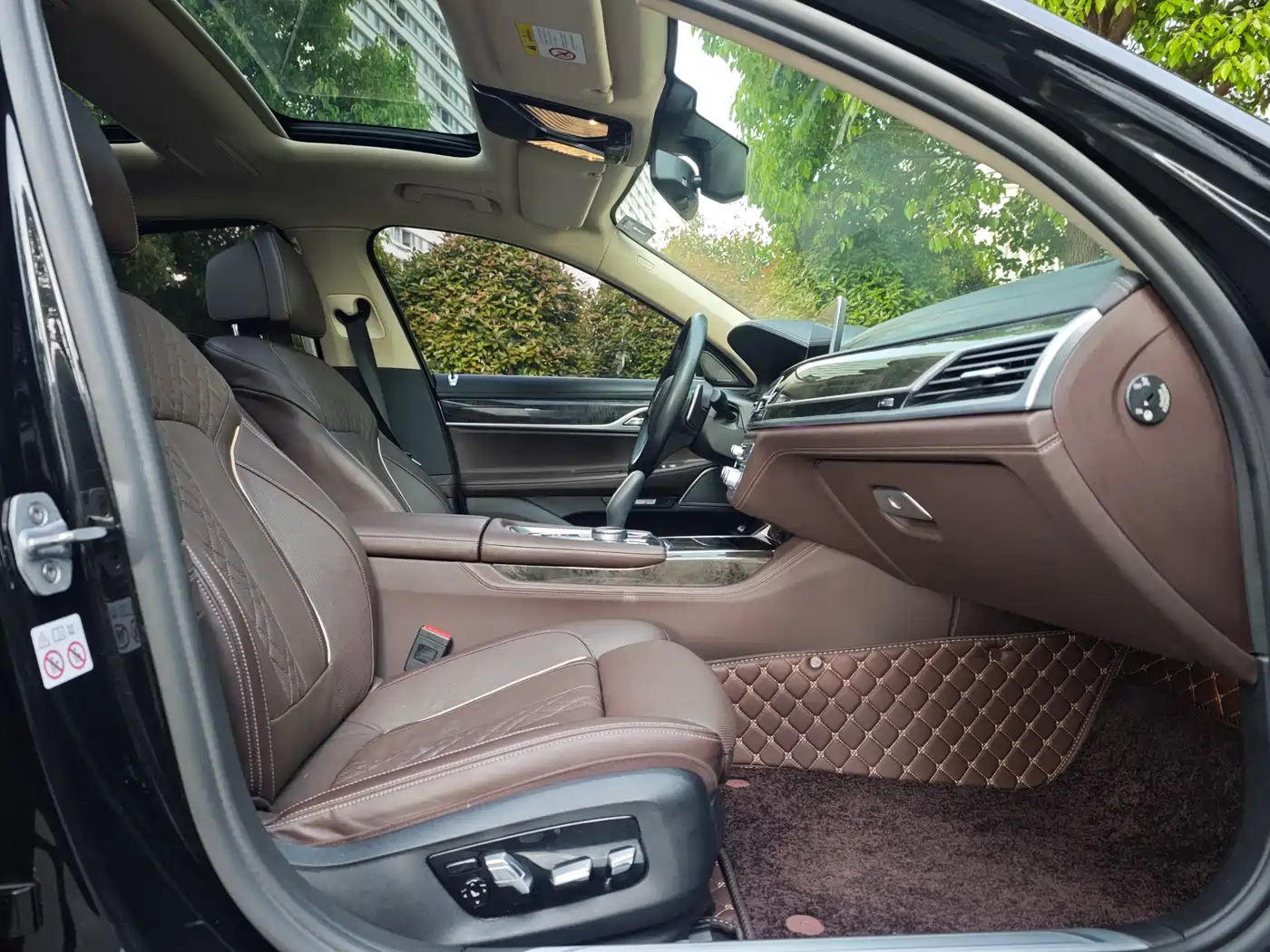 BMW 7 Series 2018 740Li Leading Type Excellence Package фото 7