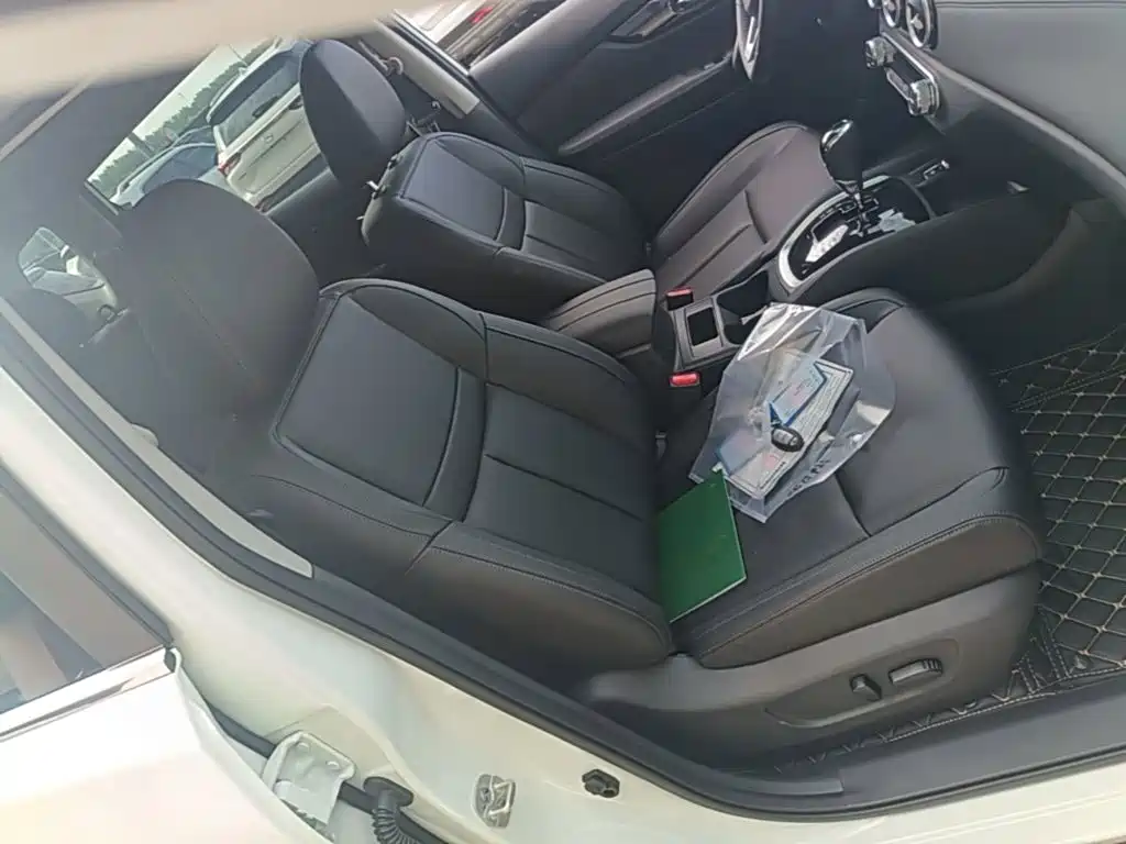Nissan X-Trail 2026 2025 Honor 2.0L 2WD Leading Edition