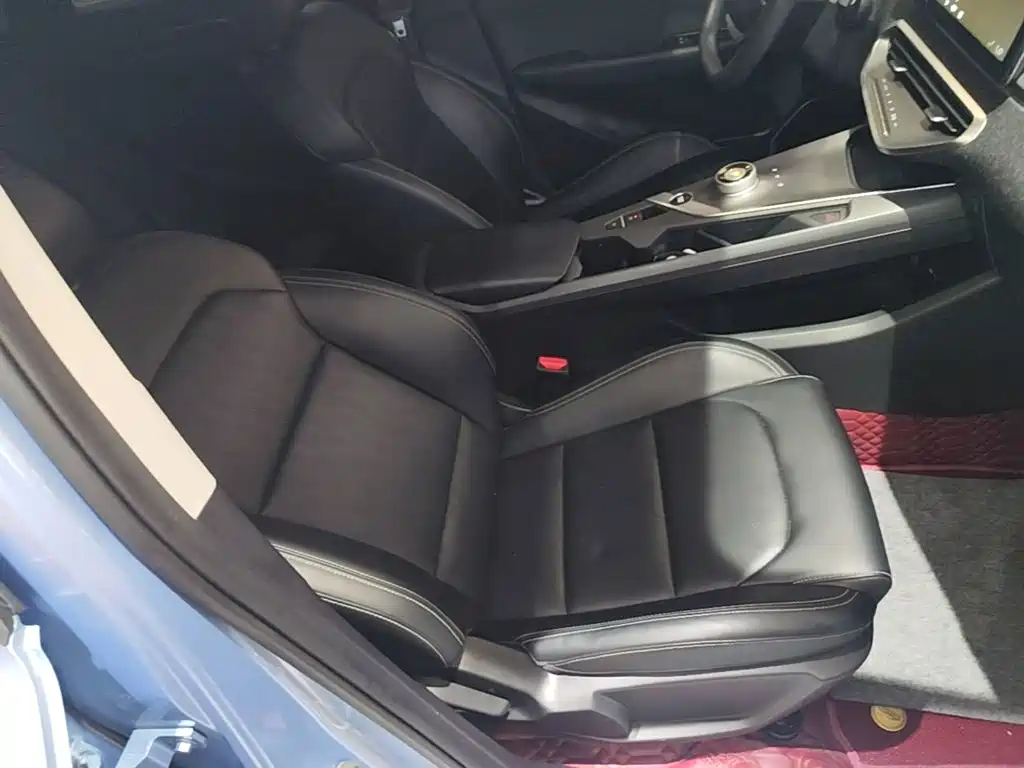 Geely Geometry C 2022 2022 Blueberry C400