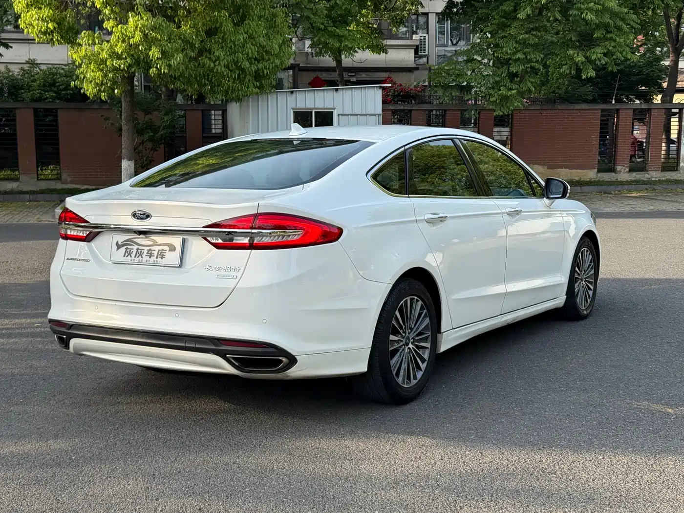 FORD MONDEO