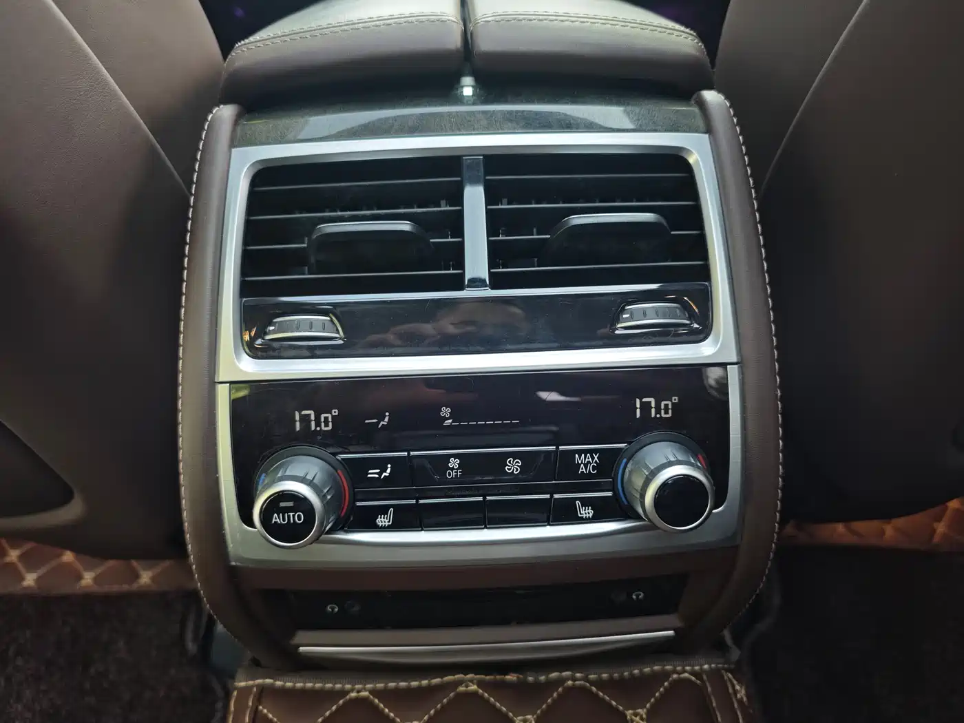 BMW 7 Series 2018 740Li Leading Type Excellence Package фото 20