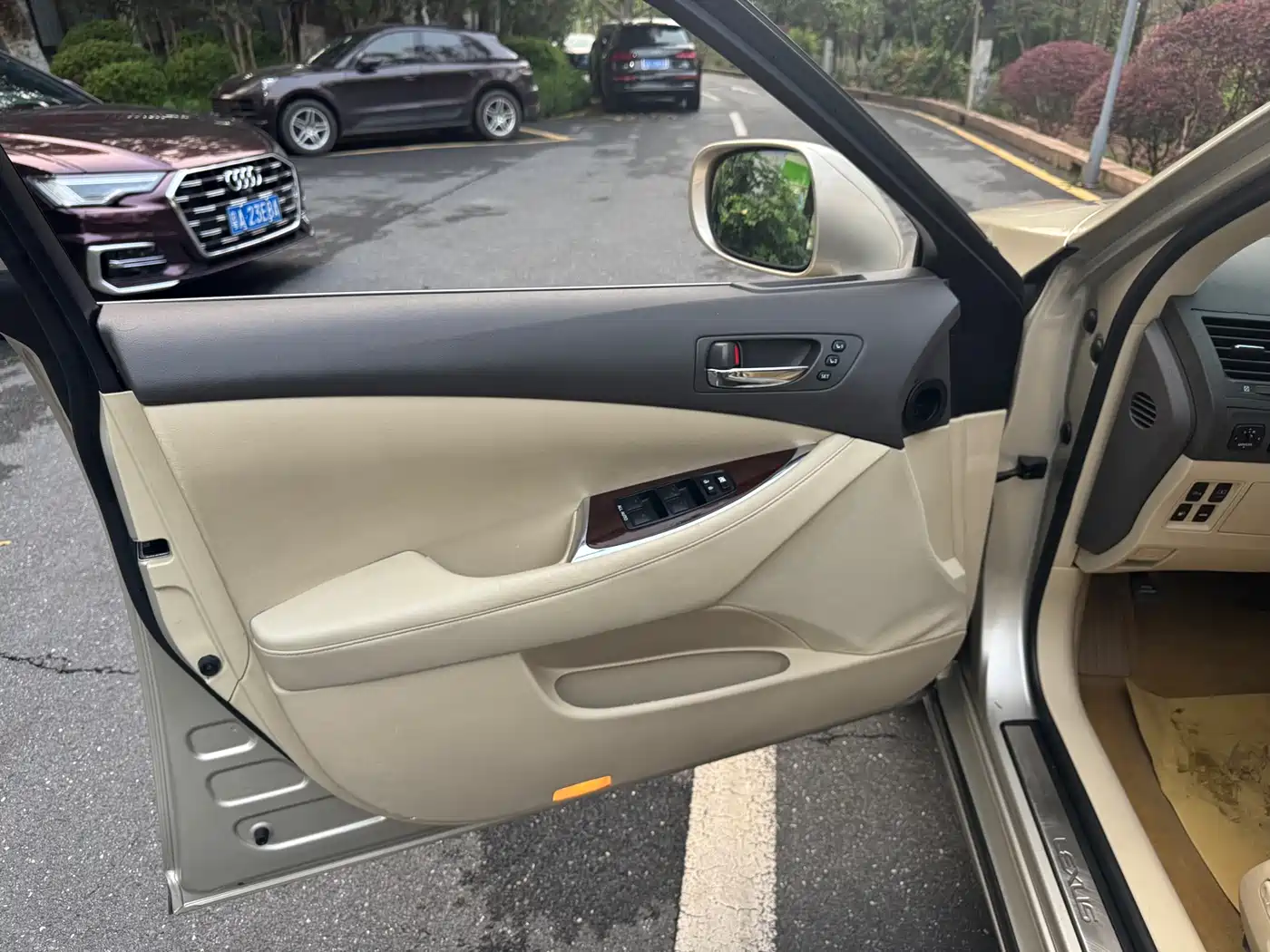 Lexus ES 2010 240 Luxury Edition фото 8