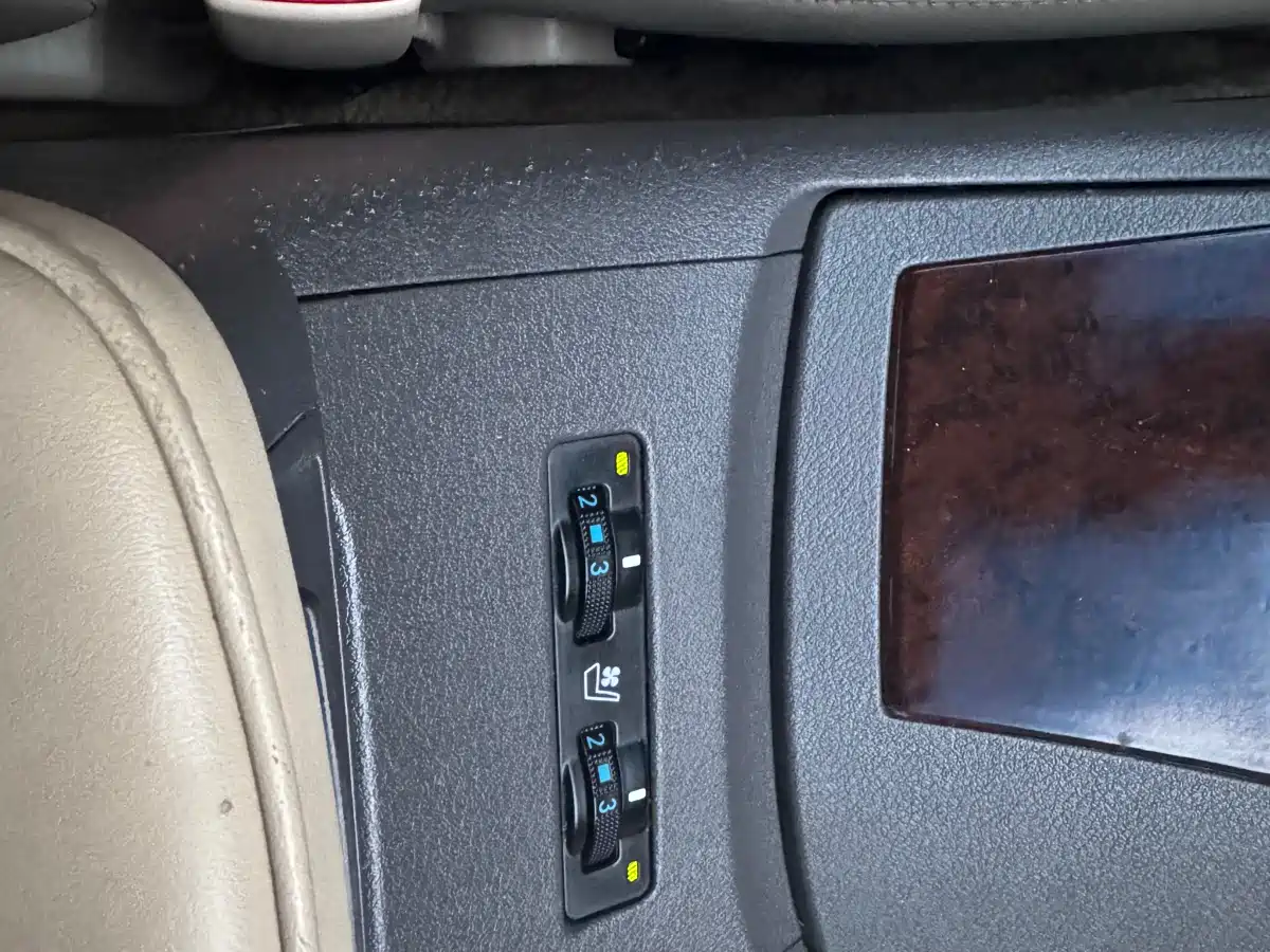 Lexus ES 2010 240 Luxury Edition фото 34