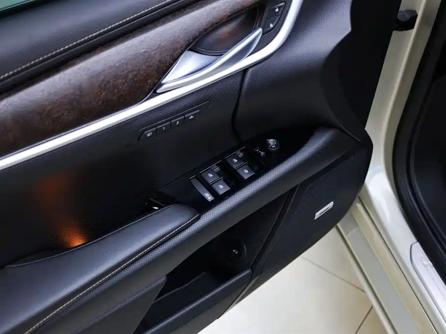 Cadillac XTS 2018 28T Luxury Model фото 18