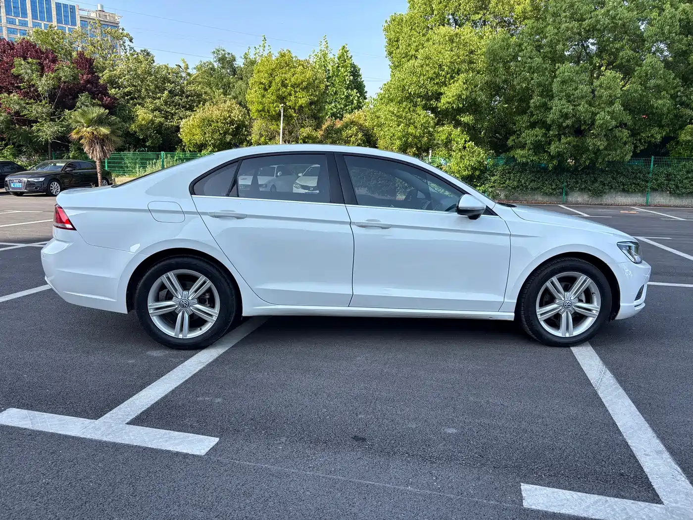 Volkswagen Lamando 2018 280TSI DSG Comfort Edition фото 4