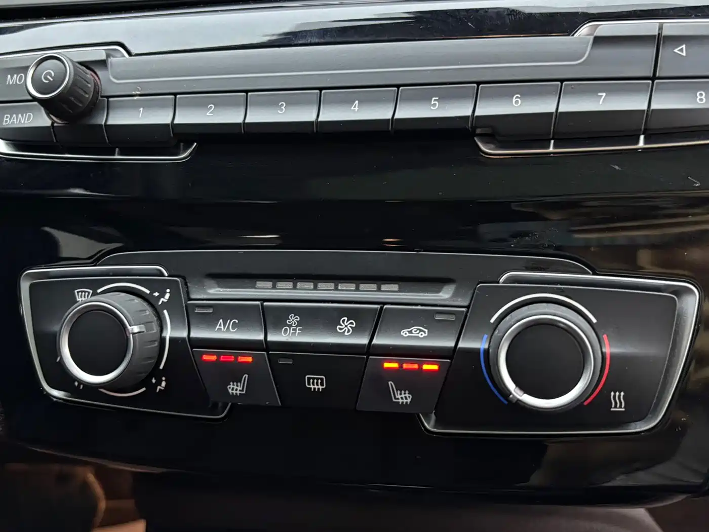 BMW X1 2022 sDrive20Li Fashion фото 8