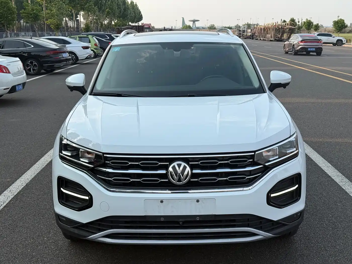 Volkswagen Tayron 2019 330TSI 2WD Luxury China VI фото 2