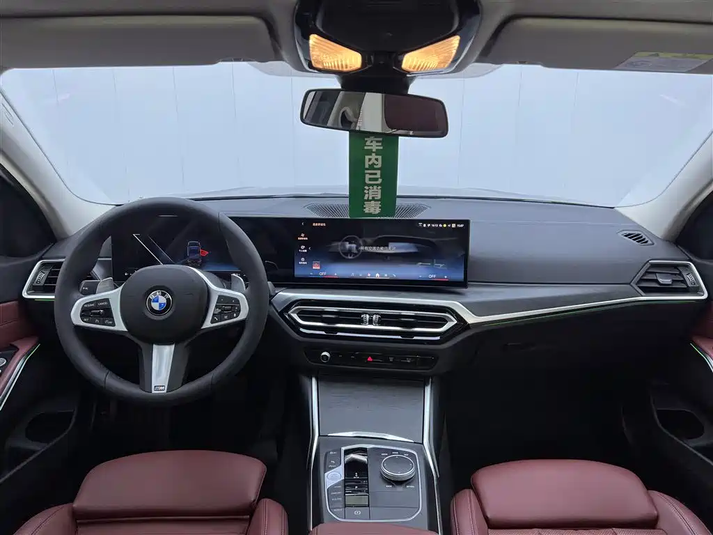BMW 3 Series 2024 325i M Sport Package фото 14