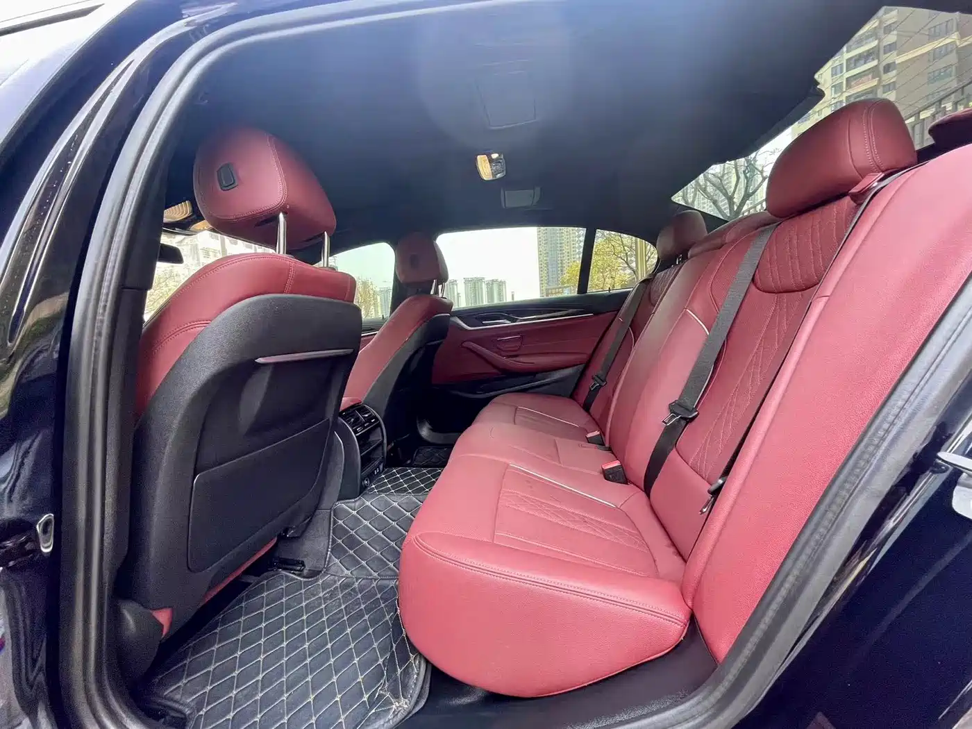 BMW 5 Series 2021 525Li M Sport Package фото 5