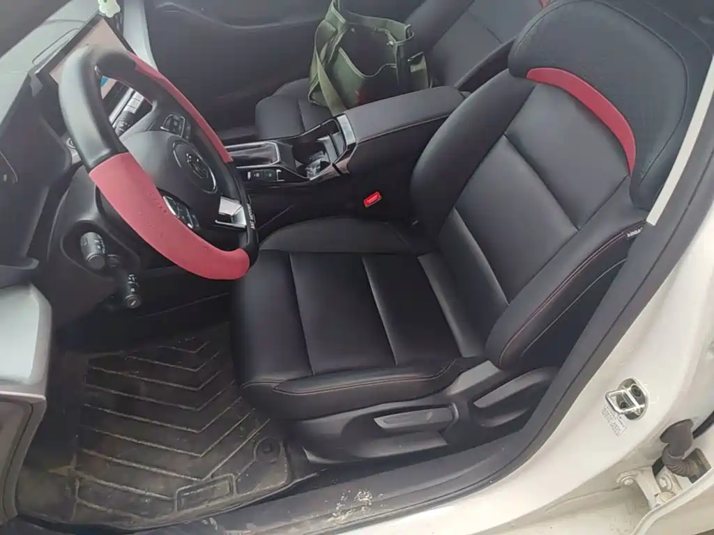 MG MG5 2024 2023 180DVVT CVT Luxury Edition