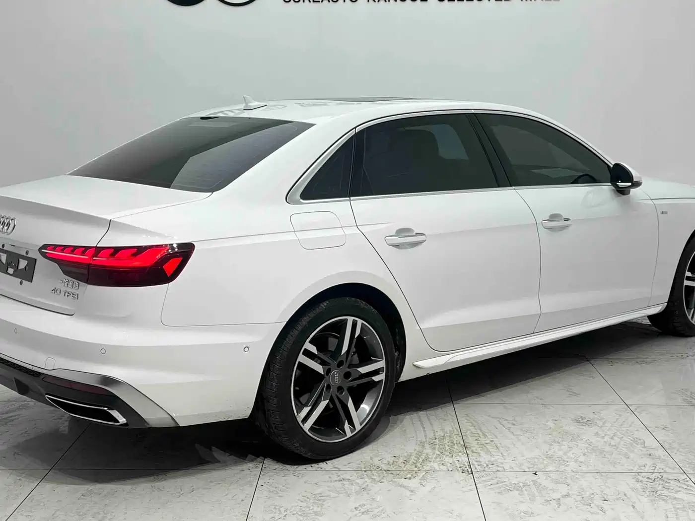 Audi A4L 2022 40 TFSI Luxury Dynamic фото 3