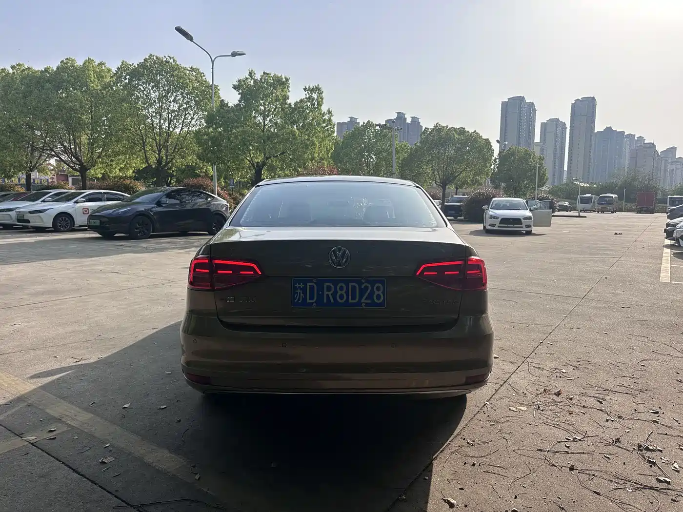 Volkswagen Sagitar 2017 230TSI Automatic Comfort фото 12