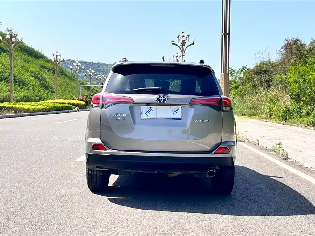 Toyota RAV4 Rongfang 2019 2.0L CVT 2WD Pioneer Version China V фото 5