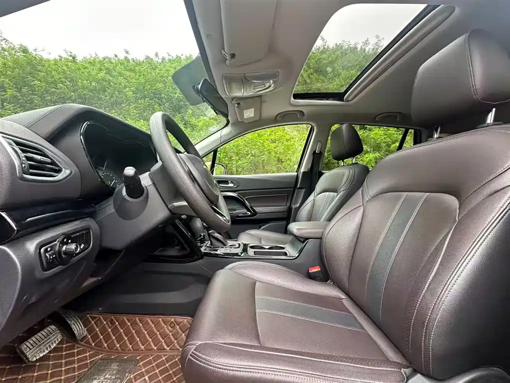 GAC Trumpchi Trumpchi GS4 2018 235T Automatic 2WD Elite фото 4