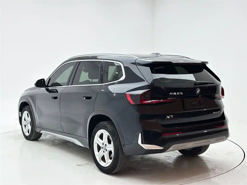 BMW X1 2023 sDrive20Li X Design Package фото 4