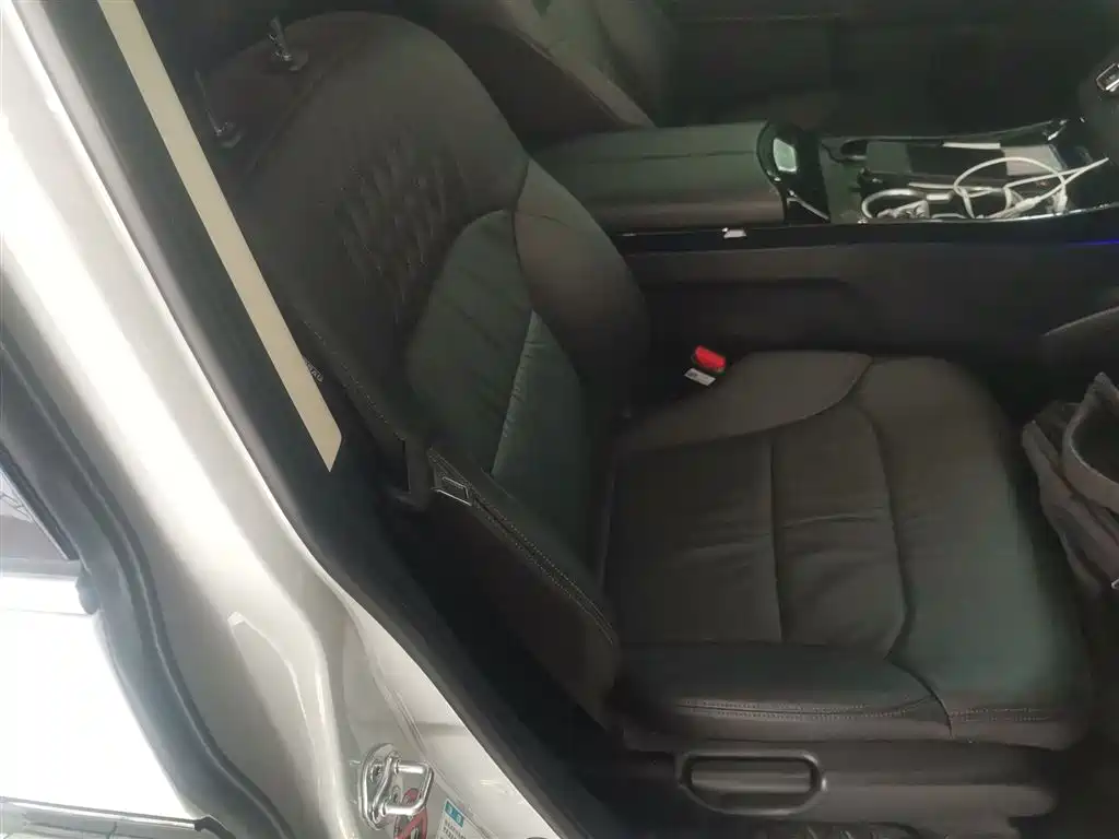 Honda Elysion 2024 2024 2.0L e:HEV Luxury Edition