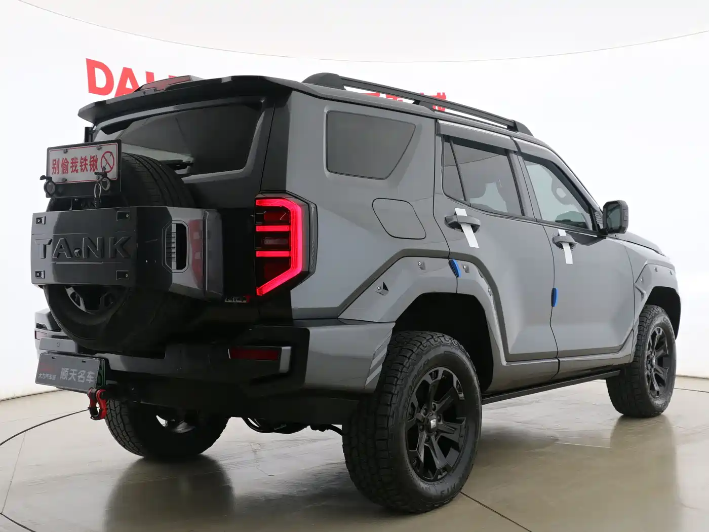Tank 400 New Energy 2023 Hi4-T Super Edition фото 15