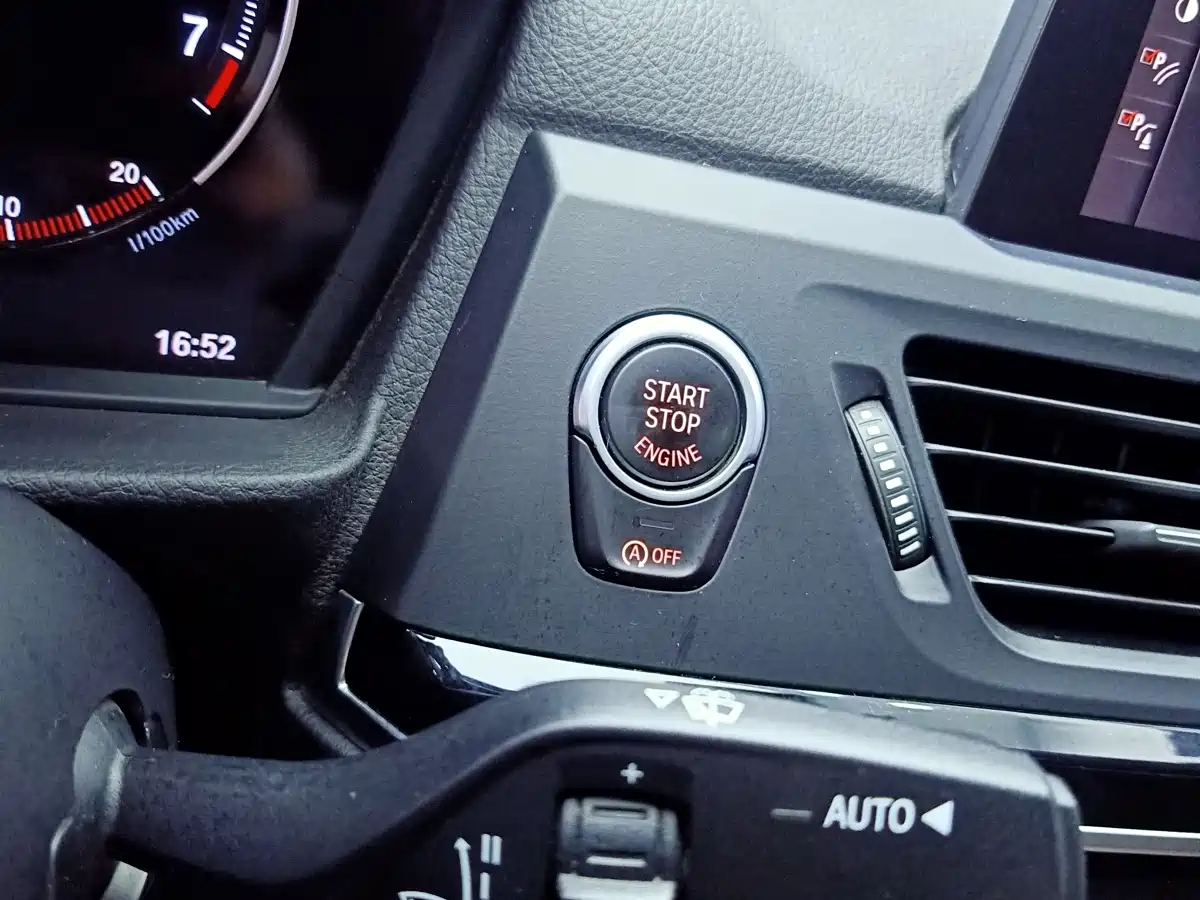 BMW 1 Series 2019 118i M Sport Package фото 11