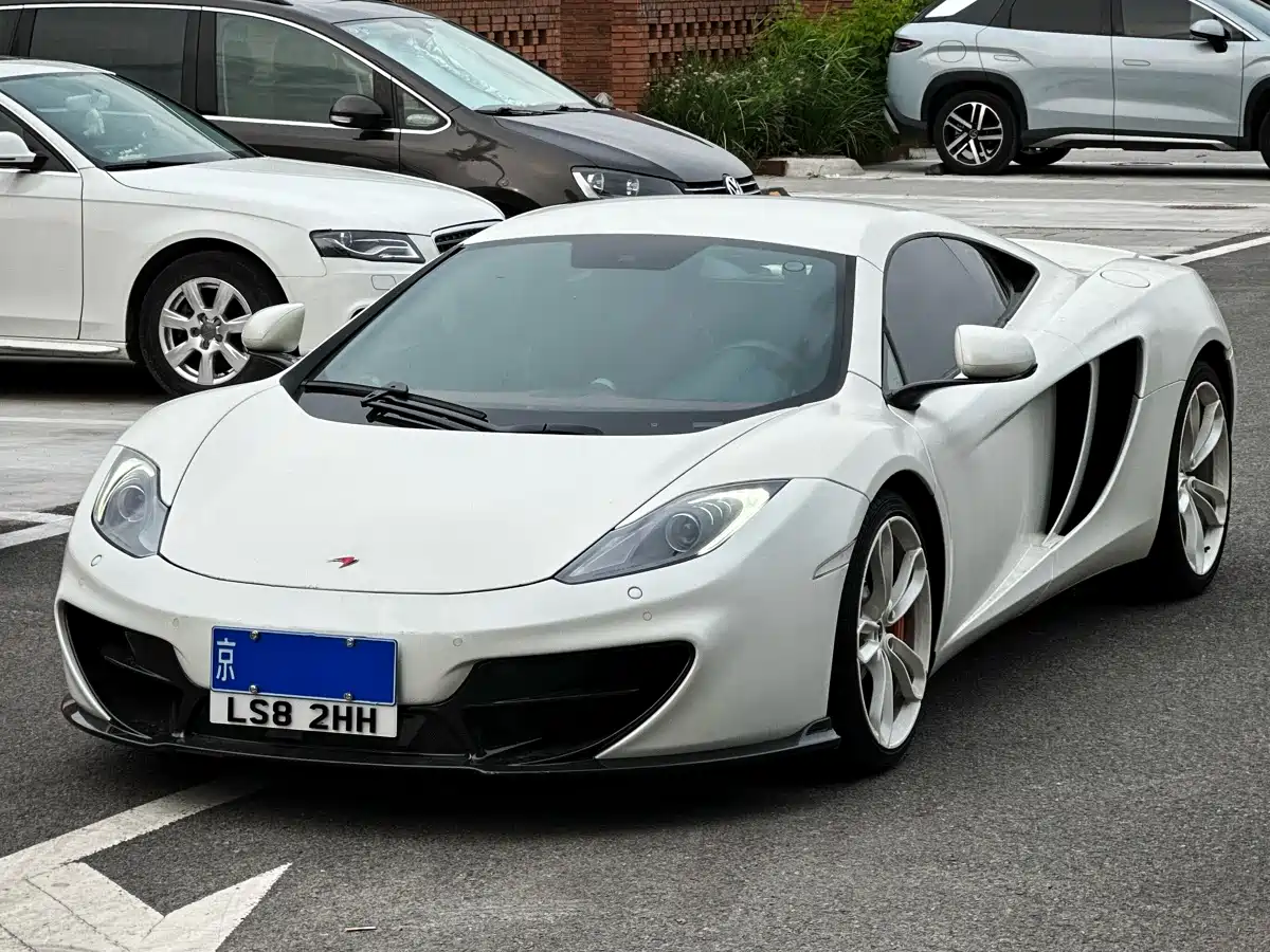 McLaren 12C 2014 2013 3.8T COUPE