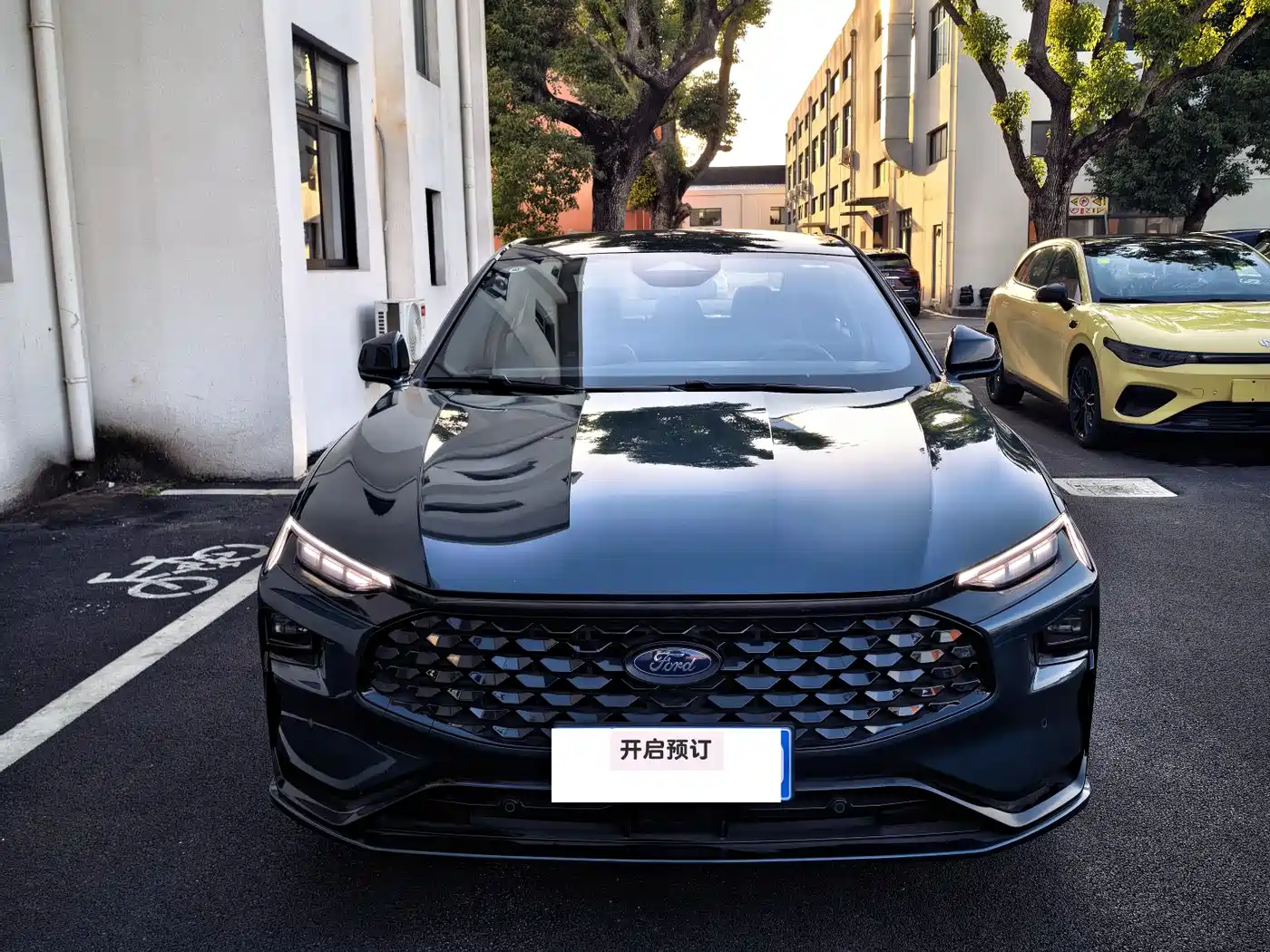 FORD MONDEO