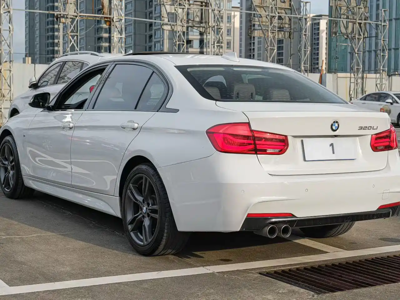 BMW 3 Series 2018 320Li Leading M Sport Package фото 15
