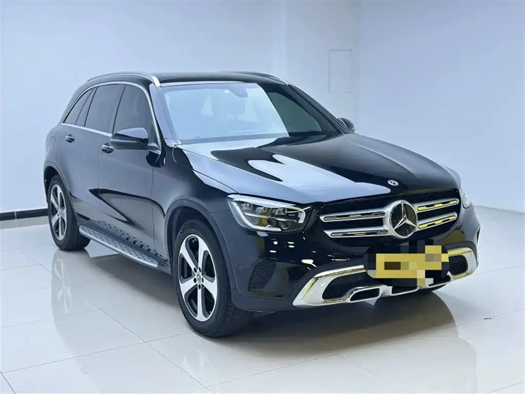 Mercedes-Benz GLC 2022 Model GLC 260 L 4MATIC Luxury Edition фото 3