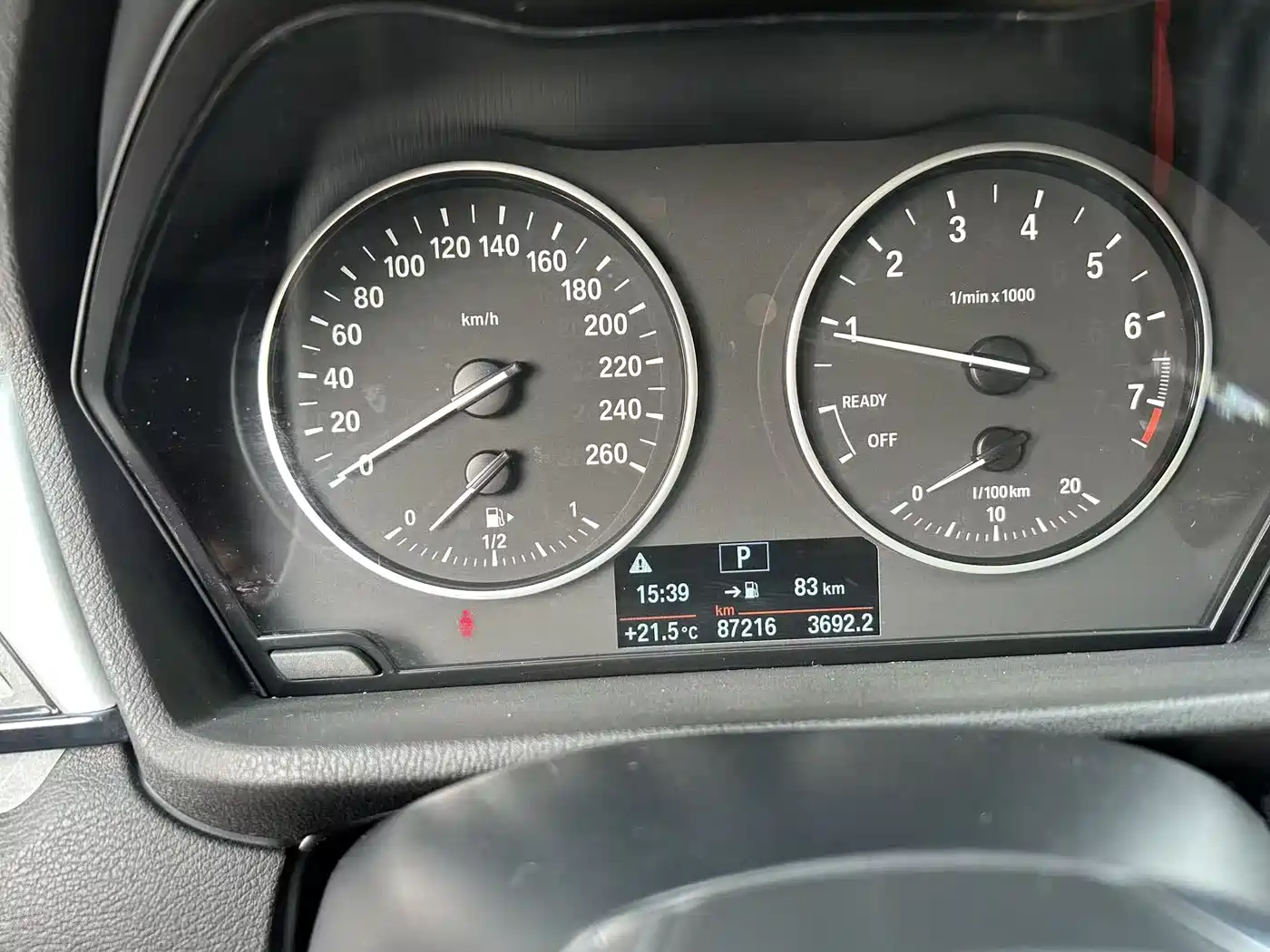 BMW X1 2016 sDrive18Li Premium Model фото 5
