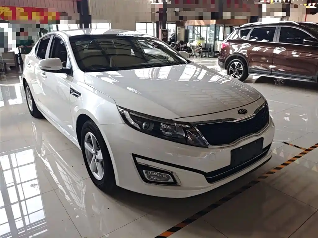 Kia K5 2015 2.0L Automatic GL фото 4
