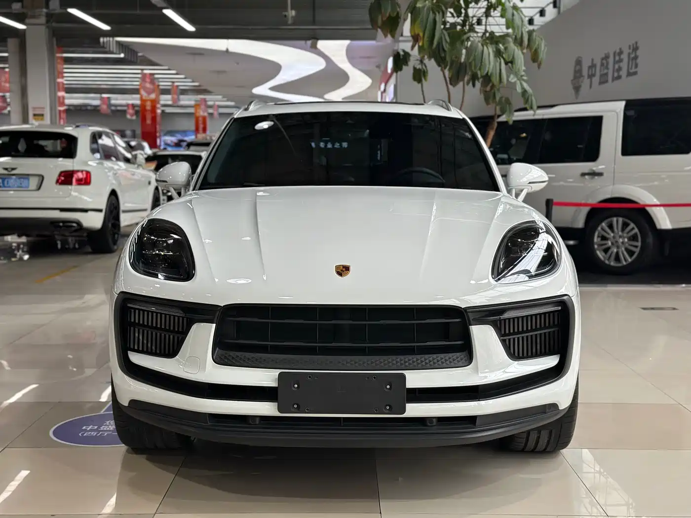 Porsche Macan 2024 Macan S 2.9T фото 2
