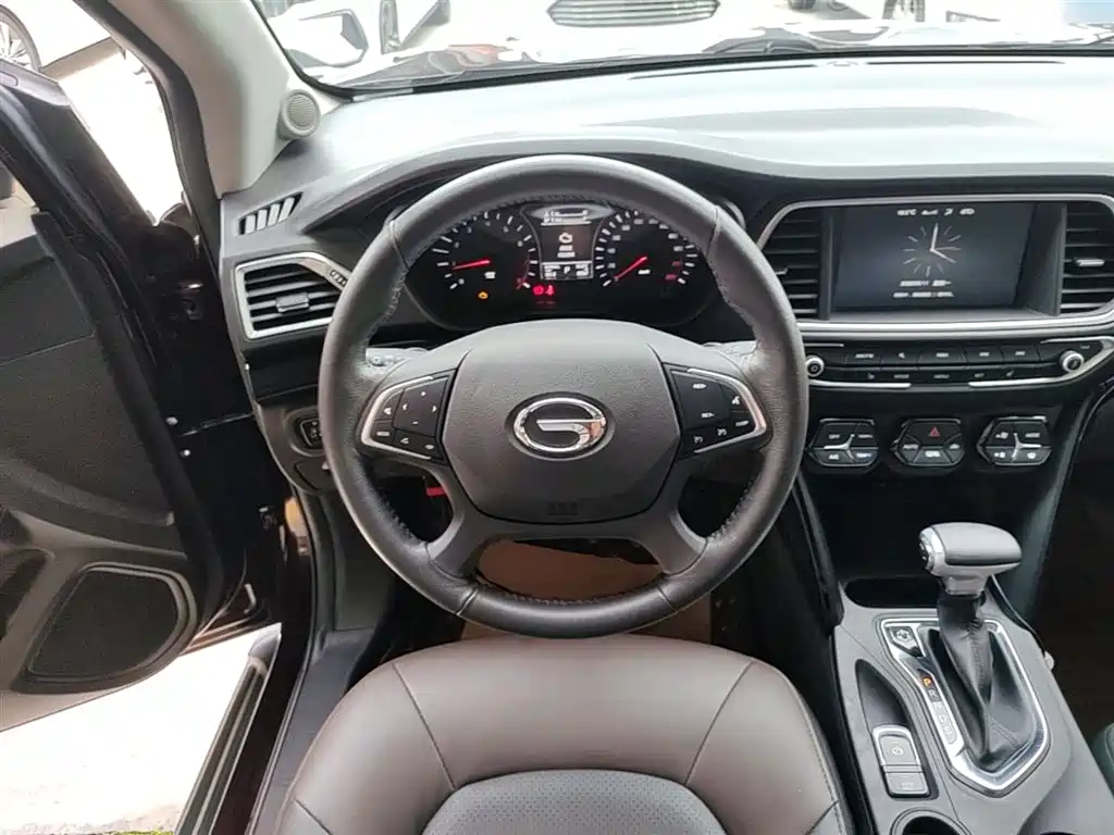 GAC Trumpchi Trumpchi GS4 2017 235T Automatic 2WD Luxury Smart Connected Edition фото 11