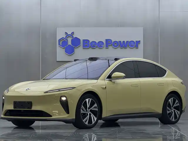 NIO ET5 2023