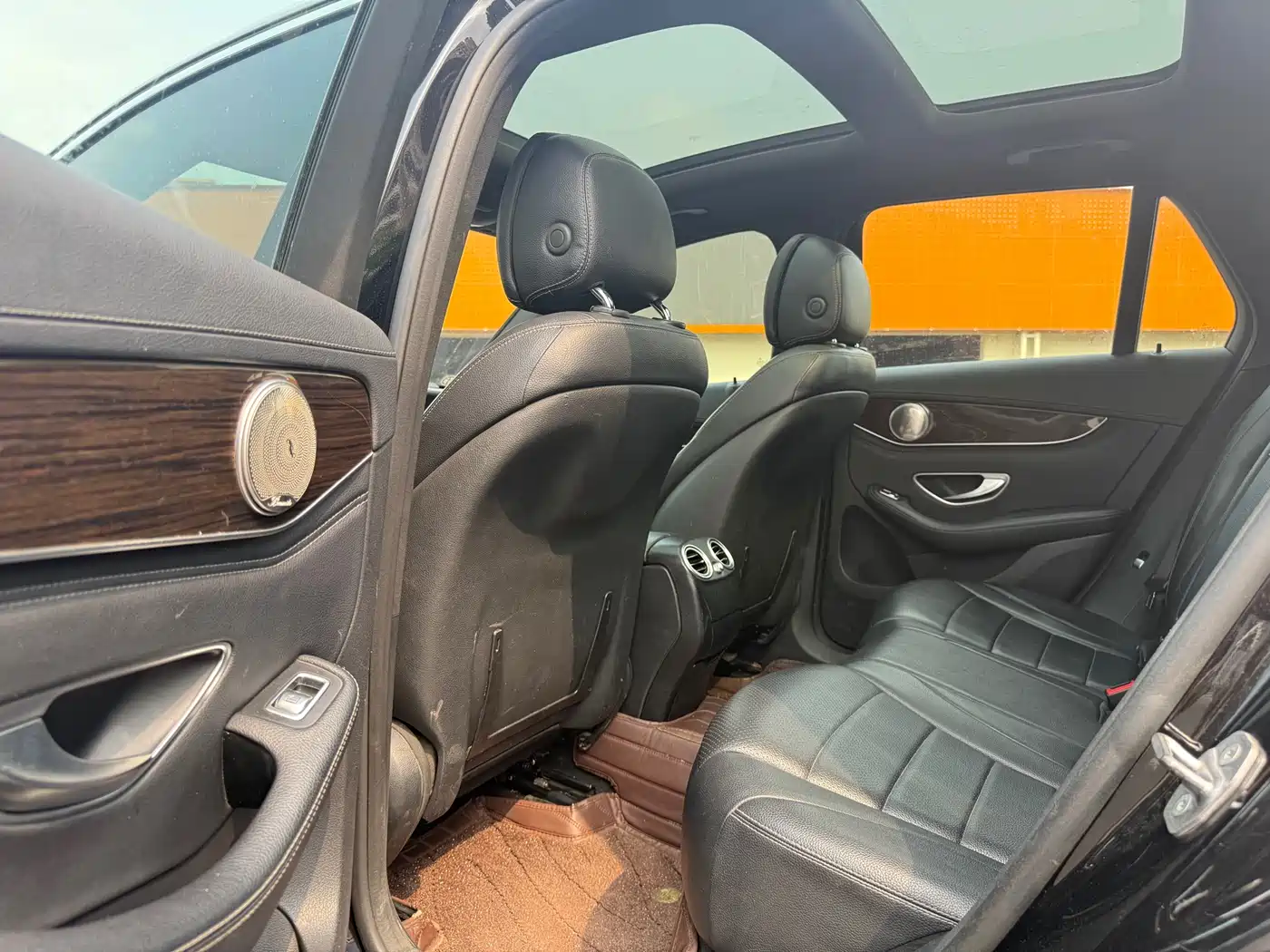 Mercedes-Benz GLC 2016 GLC 260 4MATIC Luxury фото 4