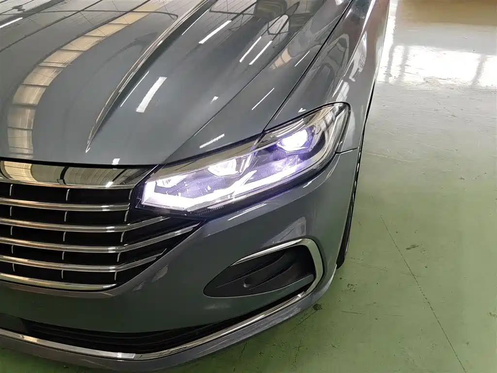 Volkswagen Lavida 2023 Model 280TSI DSG Eternal Edition фото 18