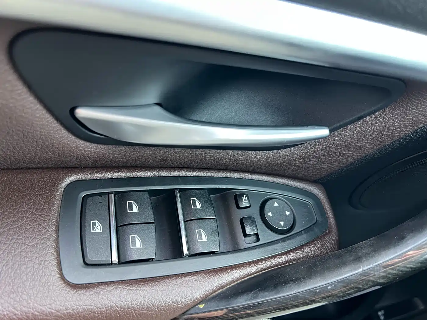 BMW 3 Series 2018 320Li Leading Luxury Package фото 18